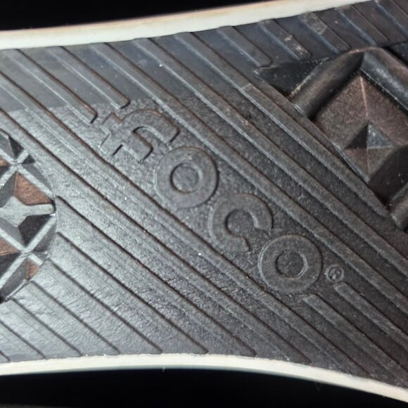 NWOT Chicago Bears Womens Glitter Low Top Canvas Shoe 9 - Picture 7 of 9